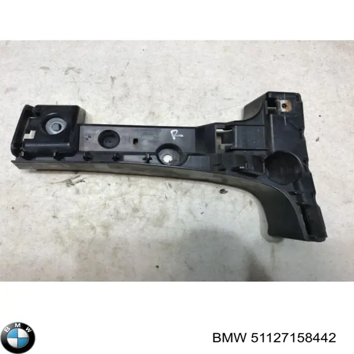 Кронштейн бампера заднього, правий BMW 51127158442 ціна, від 21.53 USD