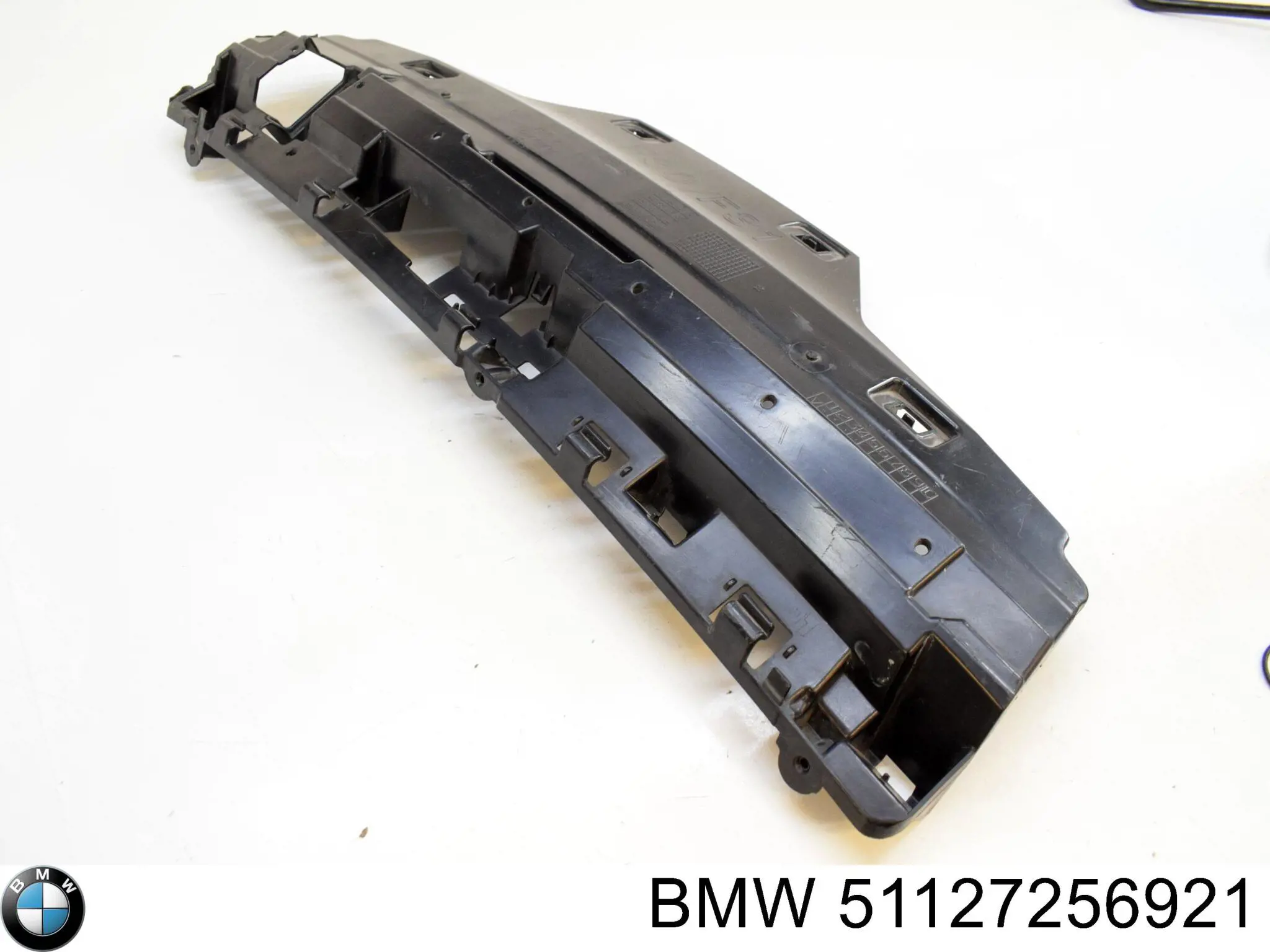 Кронштейн бампера заднього, центральний BMW 51127256921 ціна, від 14.00 USD
