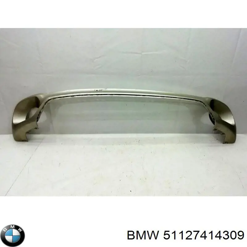 51127414309 BMW Накладка бампера заднього, центральна