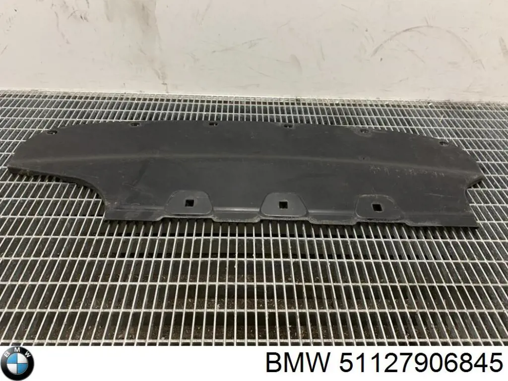Купити 7035152 Autotechteile Направляюча заднього бампера