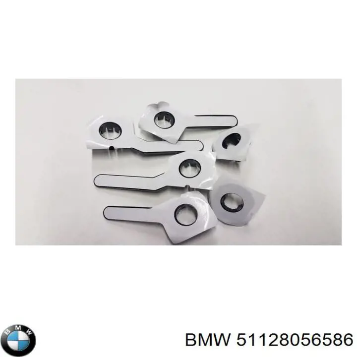 Накладка бампера переднього, права 51128056586 BMW