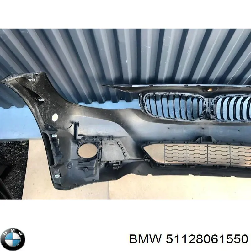 Задній бампер 51128073075 BMW