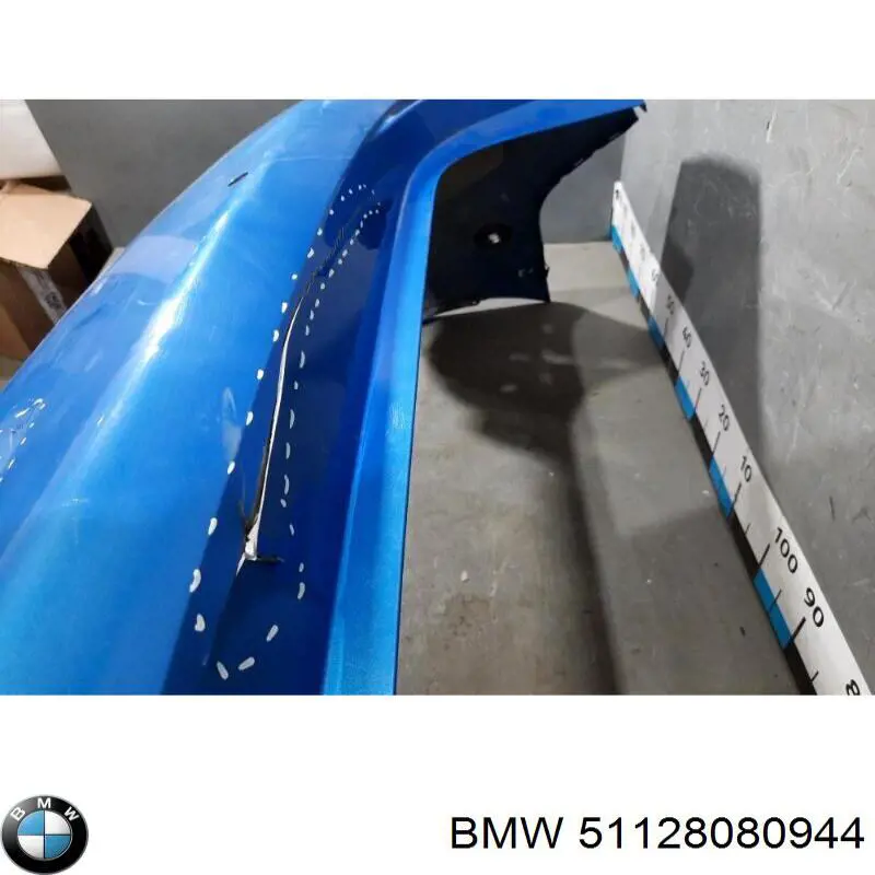Задній бампер 51128080944 BMW
