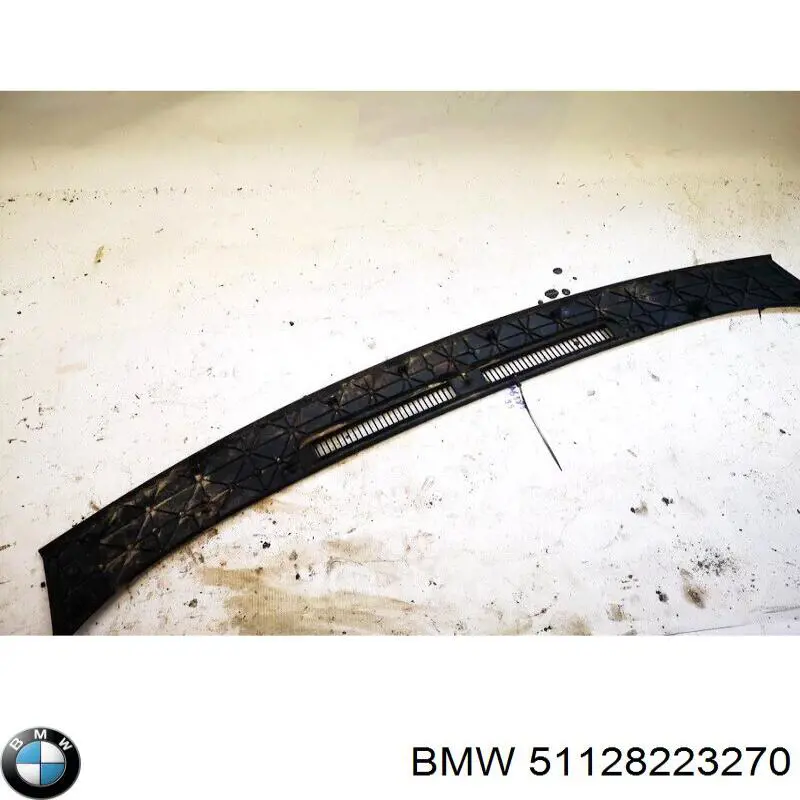 Кронштейн бампера заднього, центральний BMW 51128223270 ціна, від 6.33 USD