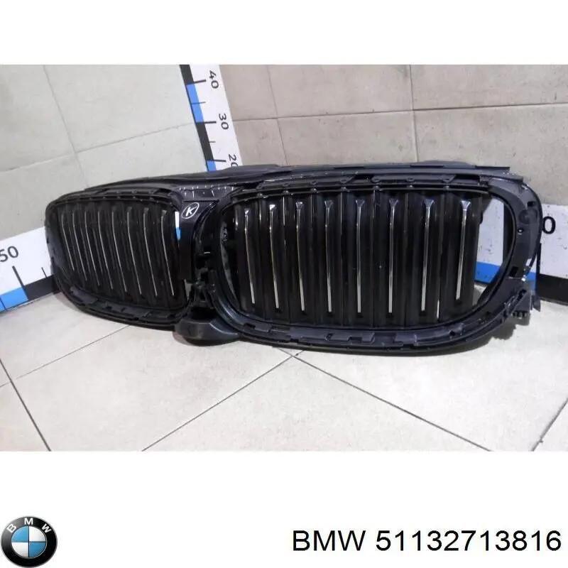 7115185 Autotechteile Решітка радіатора