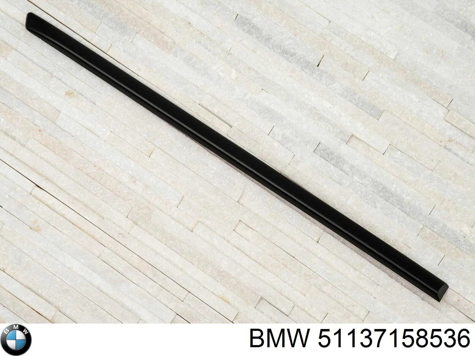 Купити 51137158536 BMW Молдинг задніх правих дверей
