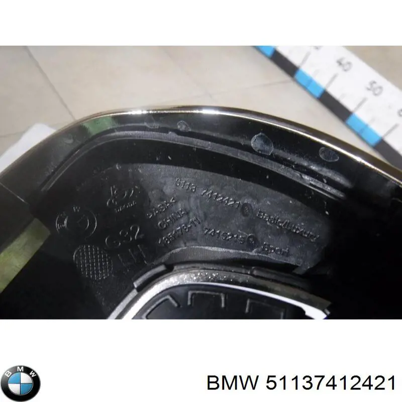 Купити 51137412421 BMW Захисна решітка радіатора