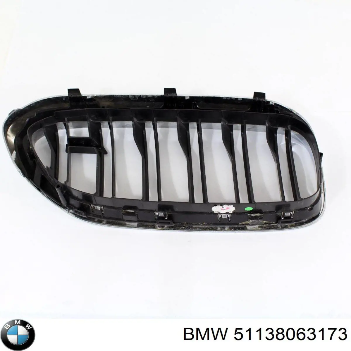 51138063173 BMW Решітка радіатора ліва