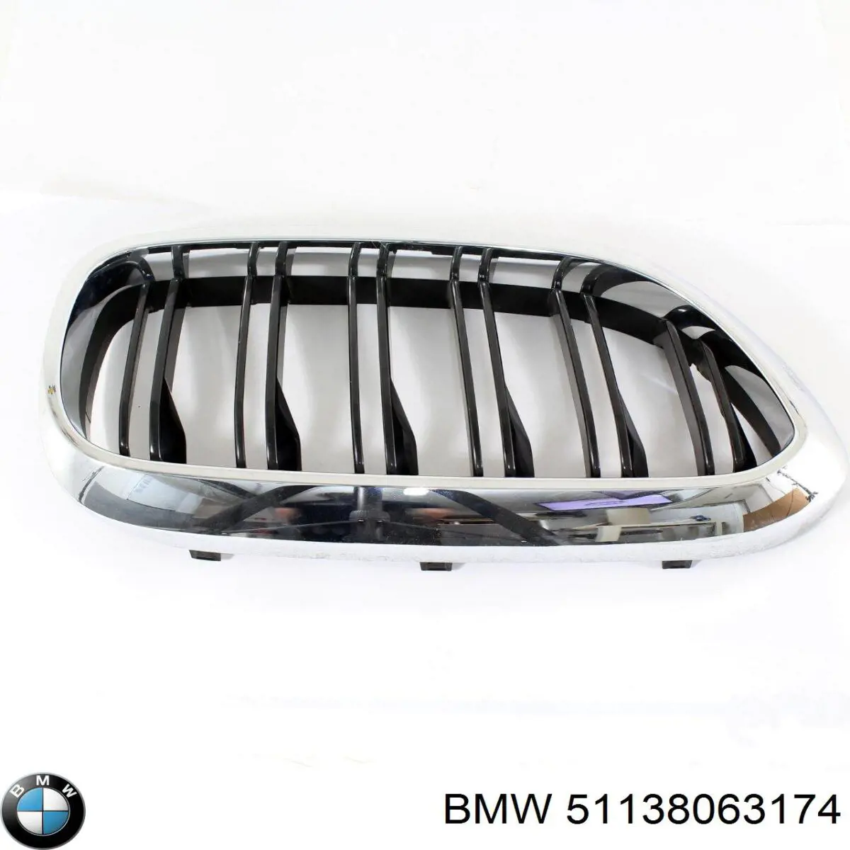 Решітка радіатора права BMW 51138063174 ціна, від 152.68 USD