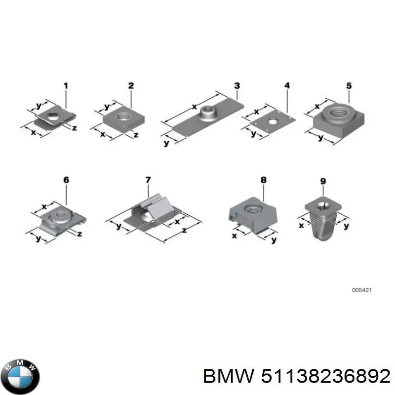 51138236892 BMW вія (накладка правої фари)