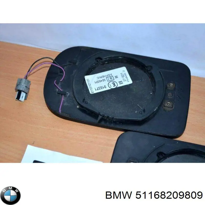 Дзеркальний елемент лівого дзеркала заднього виду BMW 51168209809 ціна, від 9.02 USD