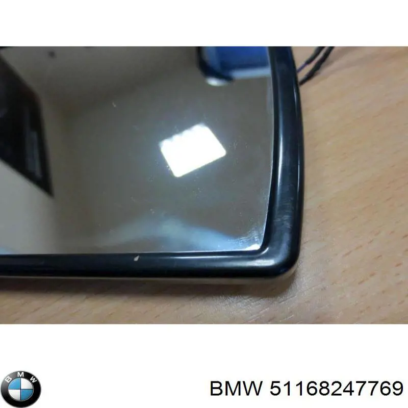 Дзеркальний елемент лівого дзеркала заднього виду BMW 51168247769 ціна, від 228.68 USD