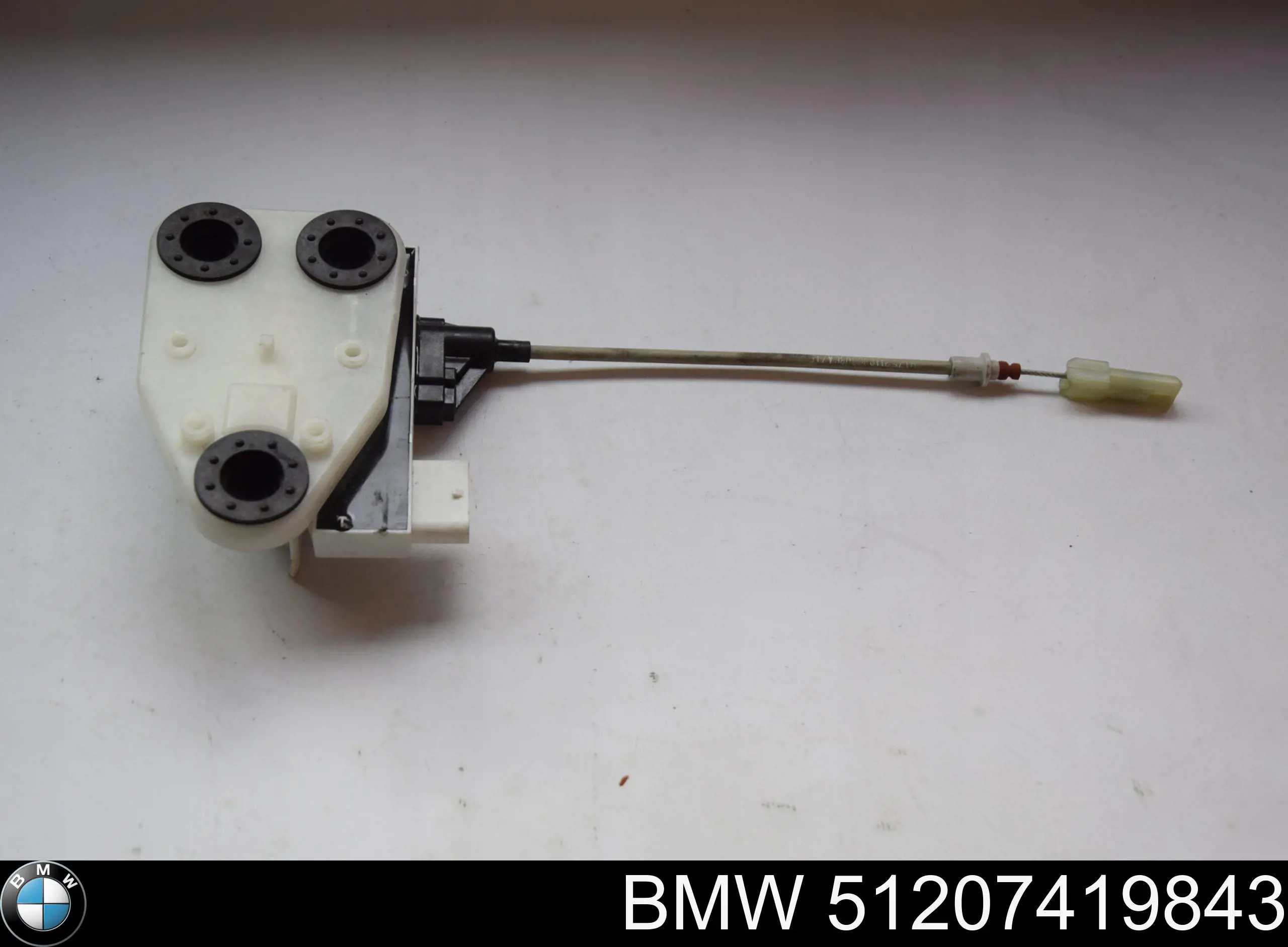 Купити 51207419843 BMW Замок задньої двері, лівої