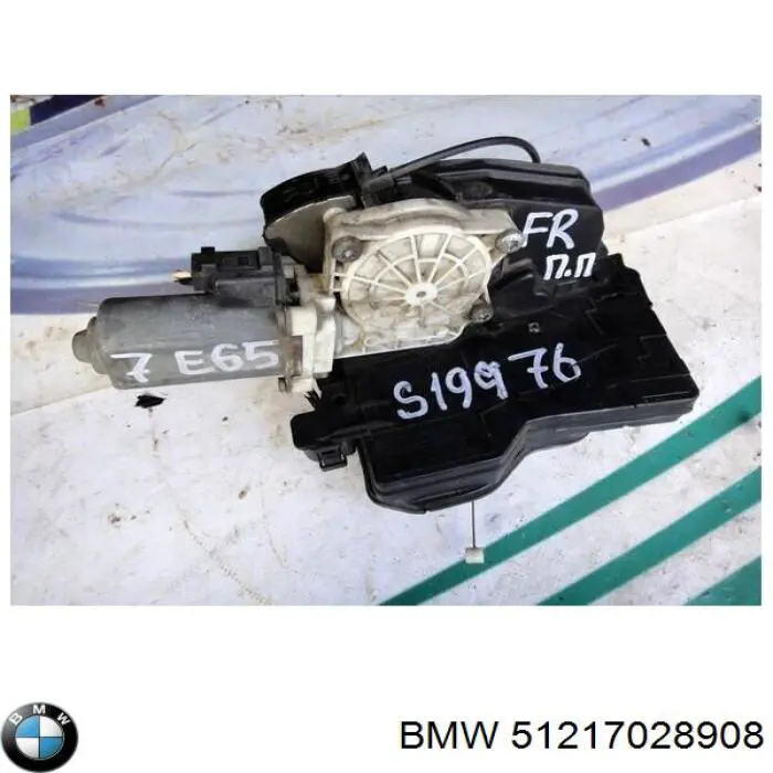 51217202126 BMW Замок двері правої передньої