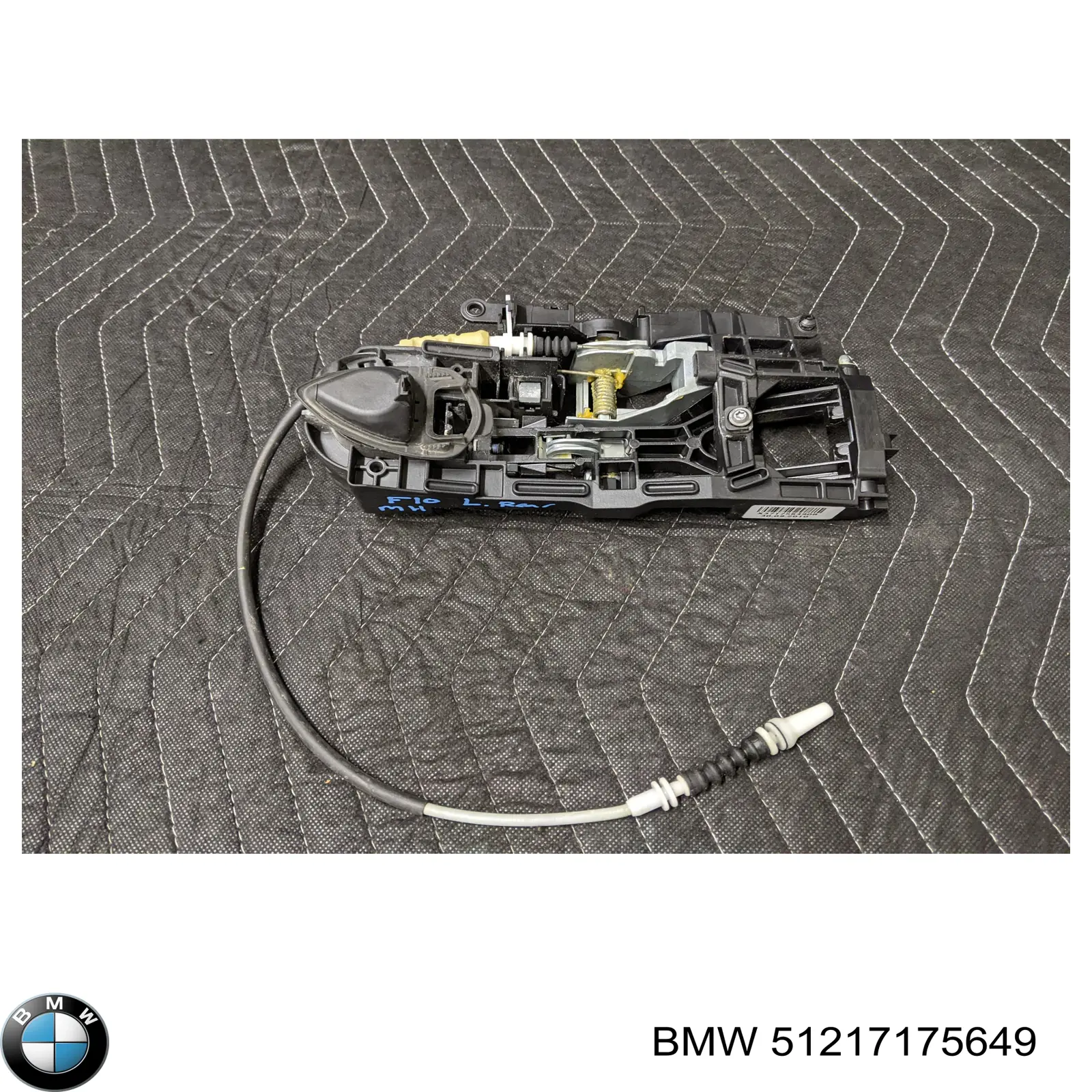 Тримач зовнішньої ручки дверей, передньої лівої BMW 51217175649 ціна, від 12.43 USD