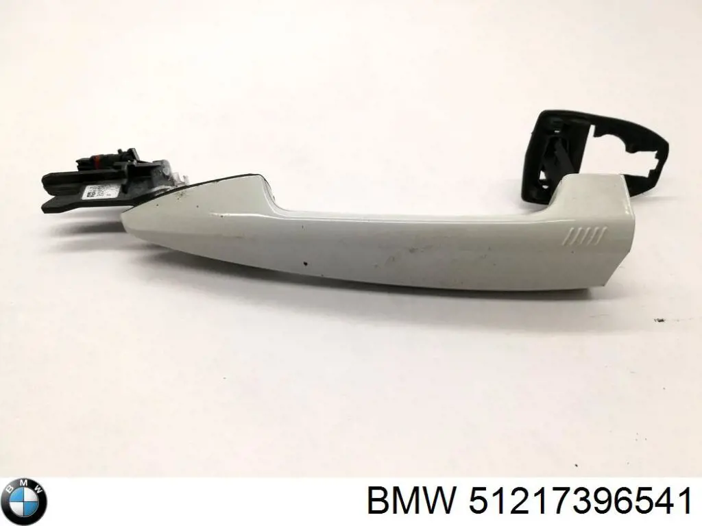 Кришка ручки двері зовнішньої, передньої лівої BMW 51217396541 ціна, від 25.34 USD