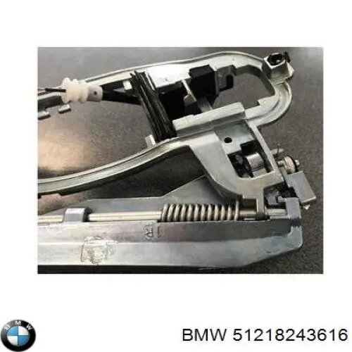 Купити 51218243616 BMW Тримач зовнішньої ручки дверей, передньої правої