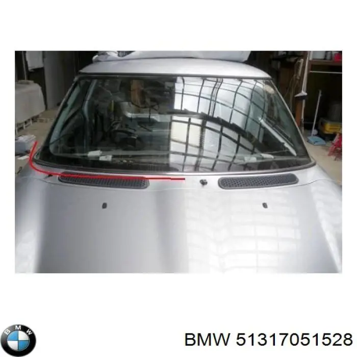 Молдинг вітрового скла, нижній BMW 51317051528 ціна, від 111.66 USD