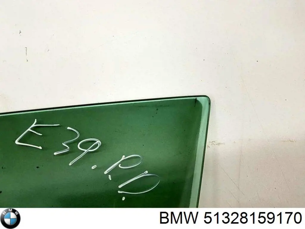 Скло передньої правої двері BMW 51328159170 ціна, від 12.67 USD