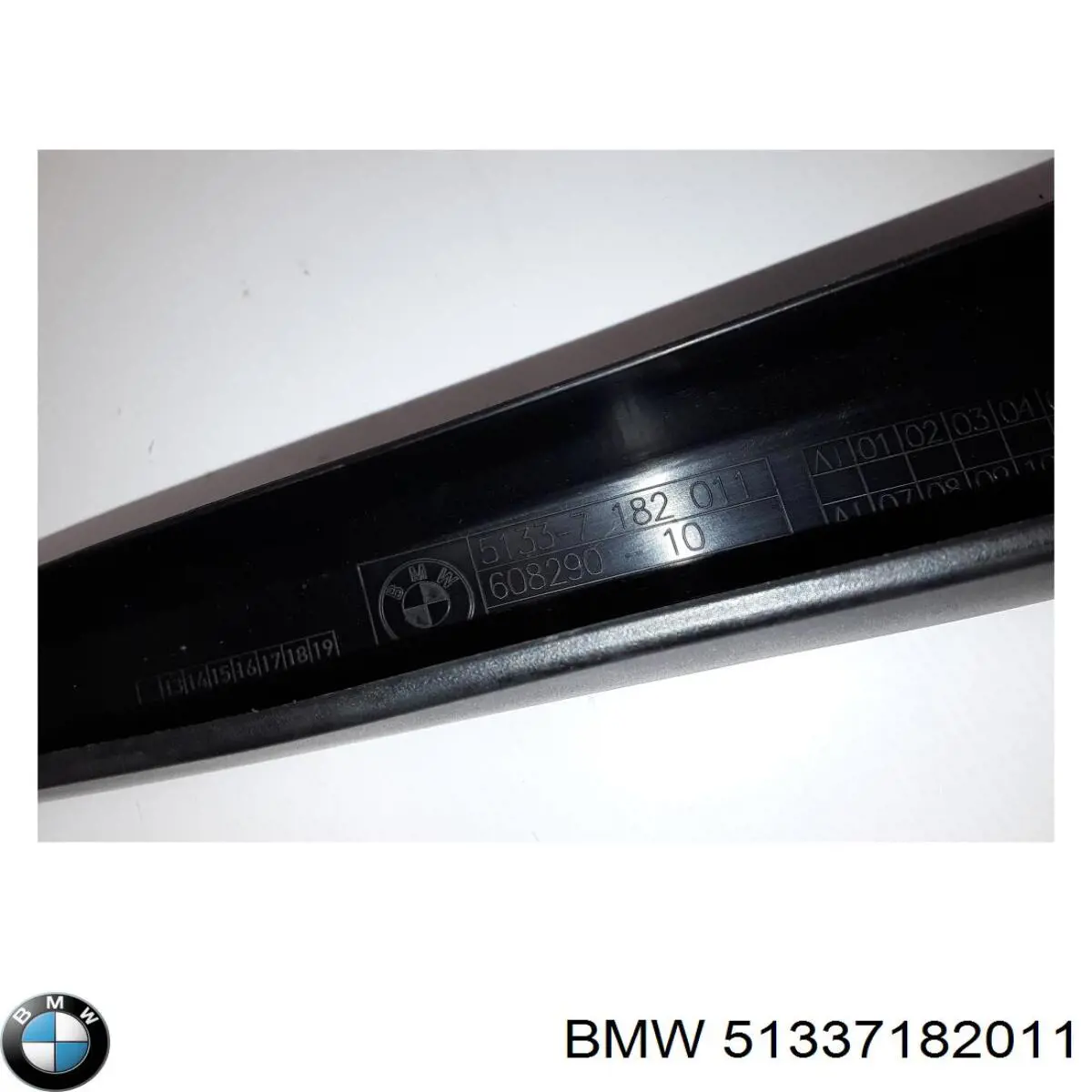 51337182011 BMW 