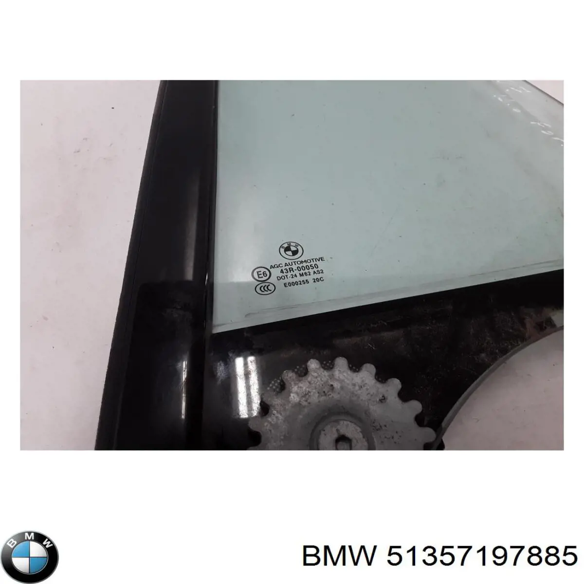 51357197885 BMW Кватирка дверей трикутник, задньої, лівої