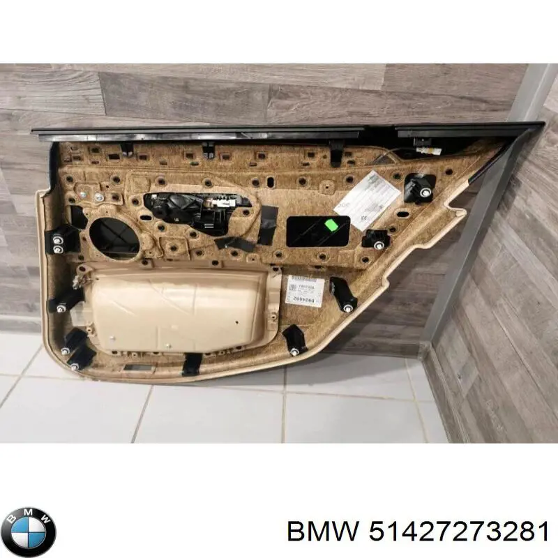 Карта двері задніх лівих BMW 51427273281 ціна, від 19.00 USD