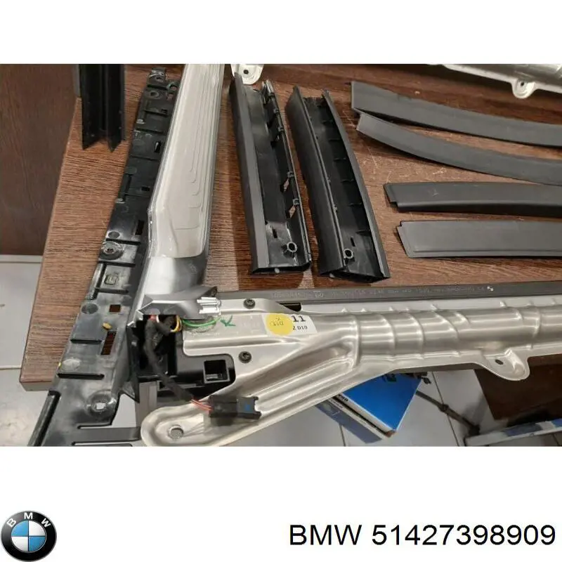 51427398909 BMW 