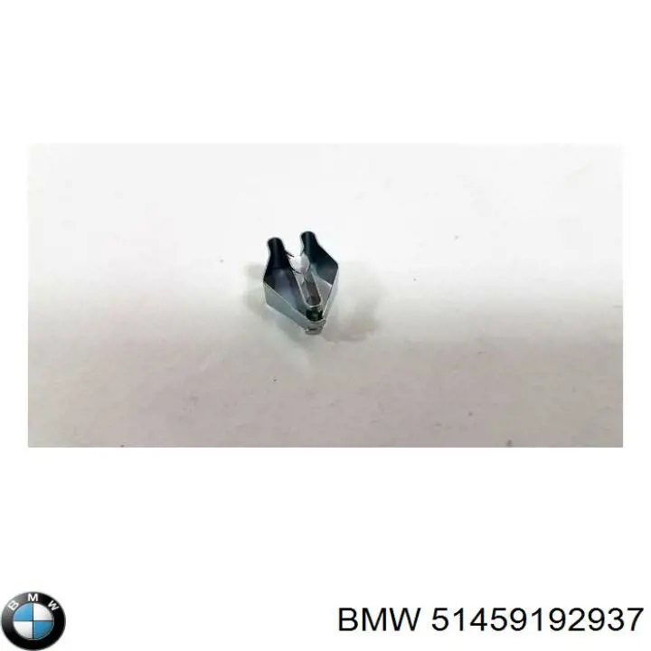 51459192937 BMW Молдинг (накладка) панелі приладів "торпедо", правий
