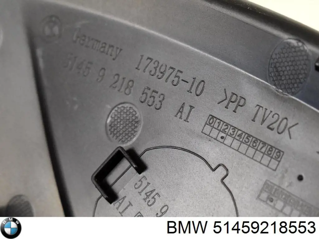 51459325707 BMW Кришка бічна панелі "торпедо", ліва