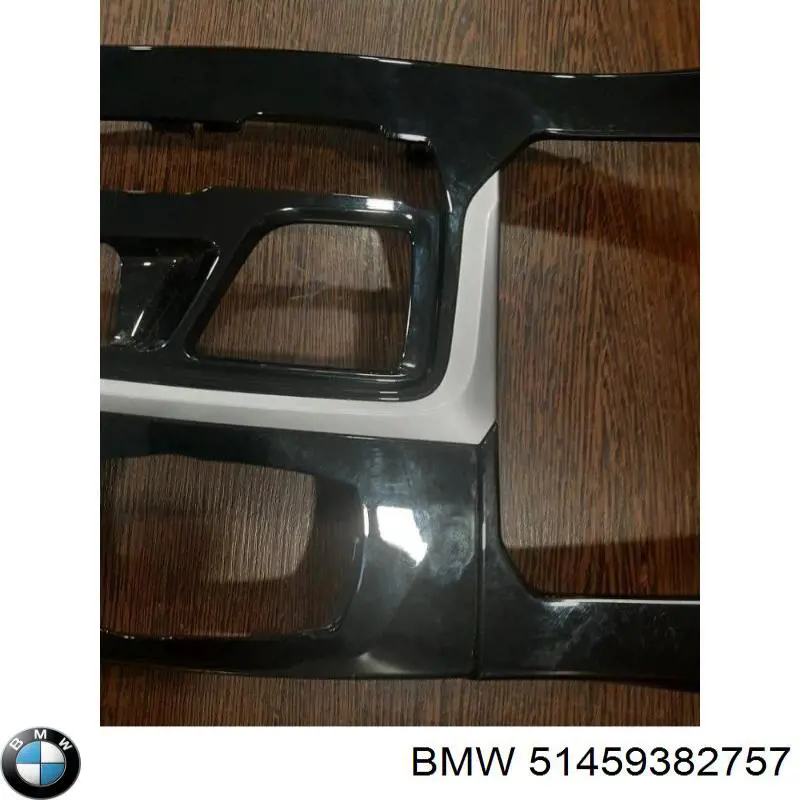 Декоративна накладка центральної консолі BMW 51459382757 ціна, від 106.39 USD