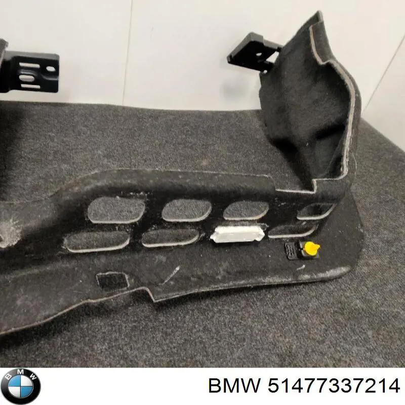 Облицювання багажного відсіку, праве BMW 51477337214 ціна, від 30.41 USD
