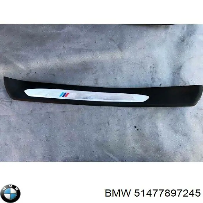 Купити 51477898823 BMW 