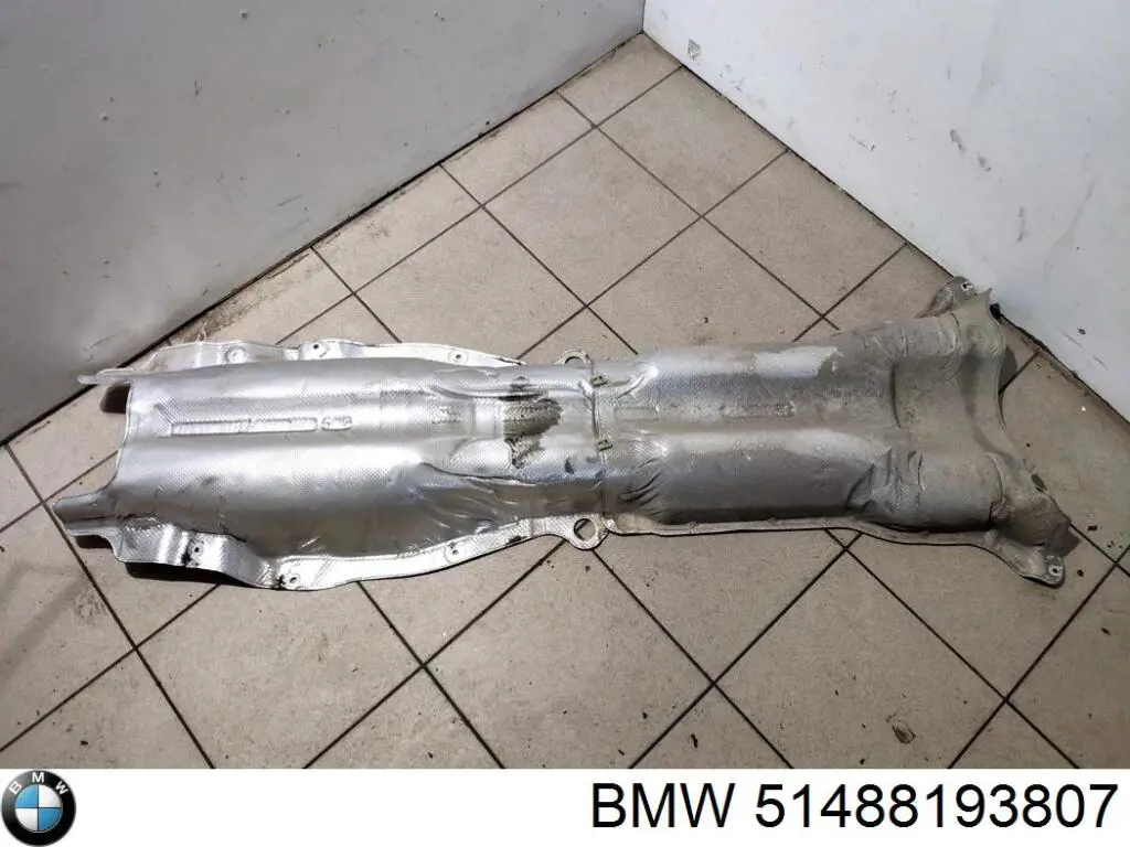  BMW 51488193807 ціна, від 18.62 USD