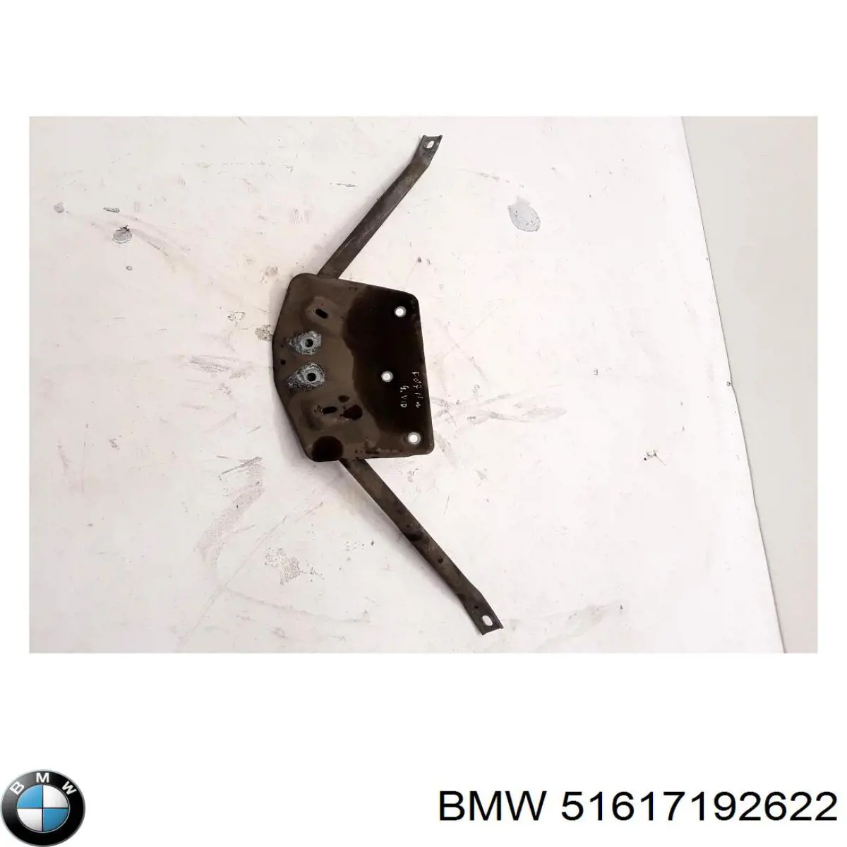  BMW 51617192622 ціна, від 30.18 USD