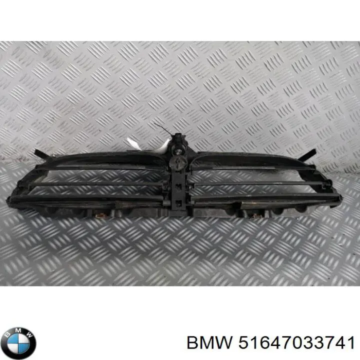 Телевізор верхній BMW 51647033741 ціна, від 31.04 USD