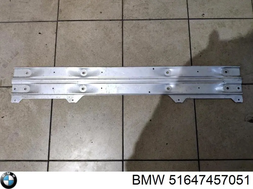  BMW 51647457051