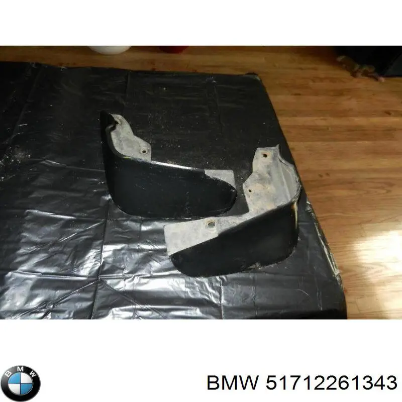51712261343 BMW 
