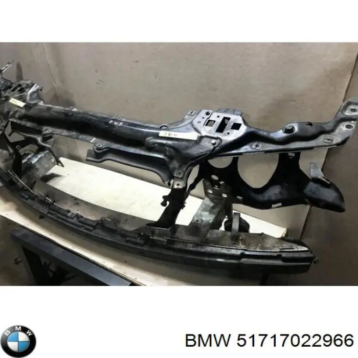Рамка радіатора нижня BMW 51717022966 ціна, від 31.67 USD