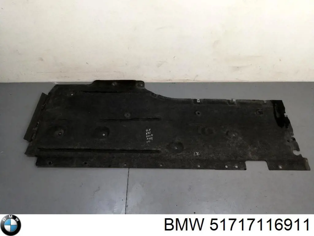  51717116911 BMW