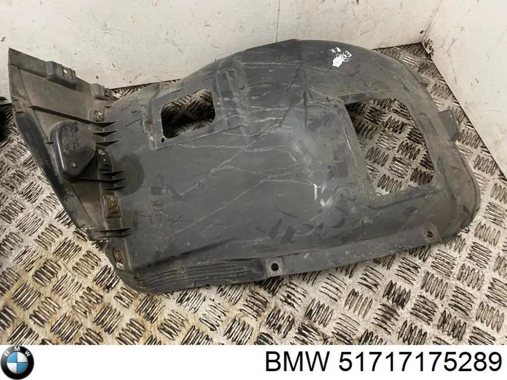  51717175289 BMW