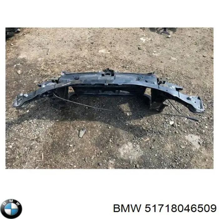 Рамка радіатора верхня BMW 51718046509 ціна, від 279.02 USD