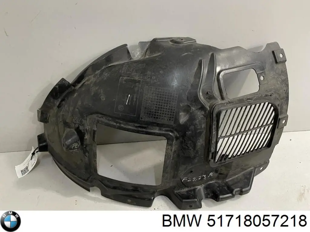 51718057218 BMW щиток брудозахисний передньої арки крила