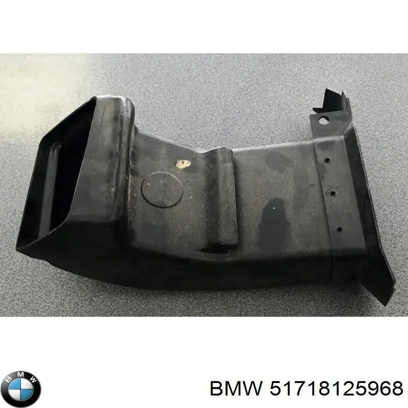 51718125968 BMW Повітропровід гальмівного диска, правий