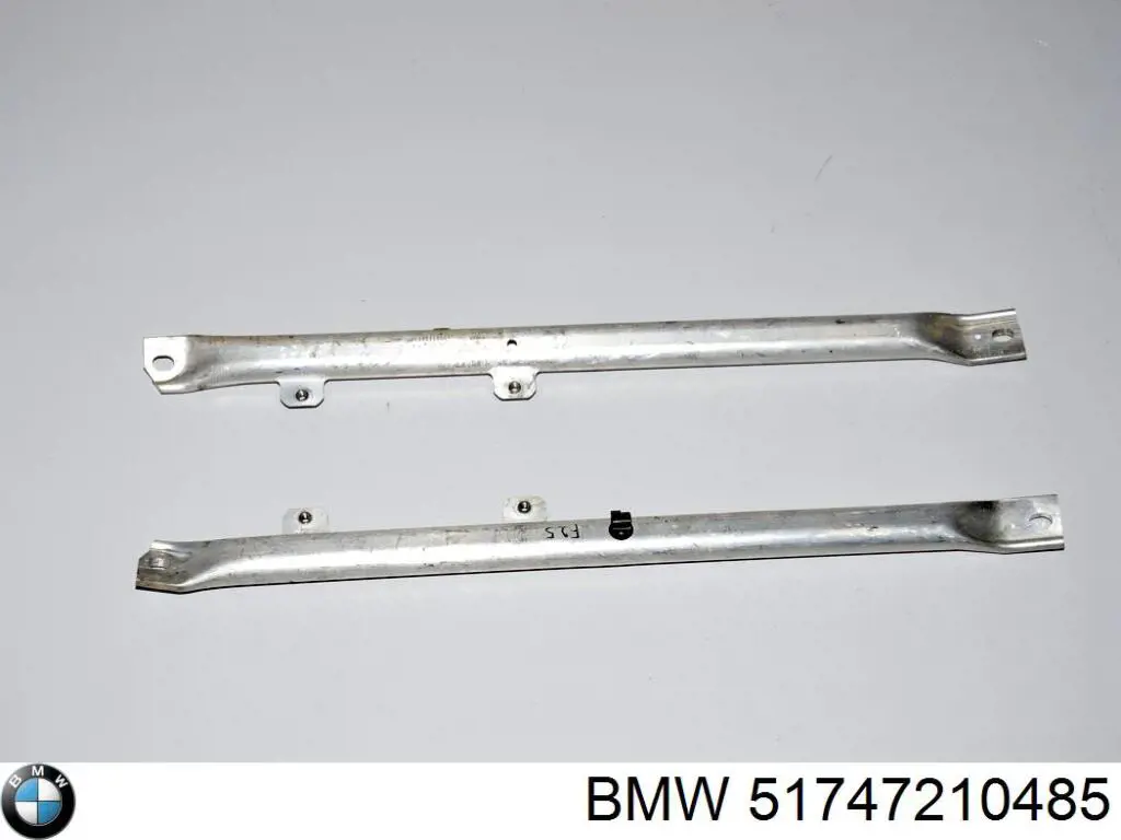 Повітропровід гальмівного диска, лівий BMW 51747210485 ціна, від 40.25 USD