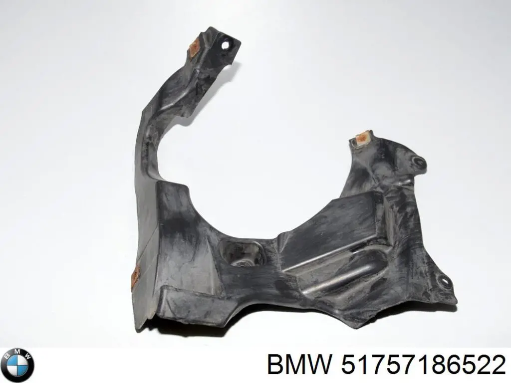 Захист заднього бампера 7015146 Autotechteile
