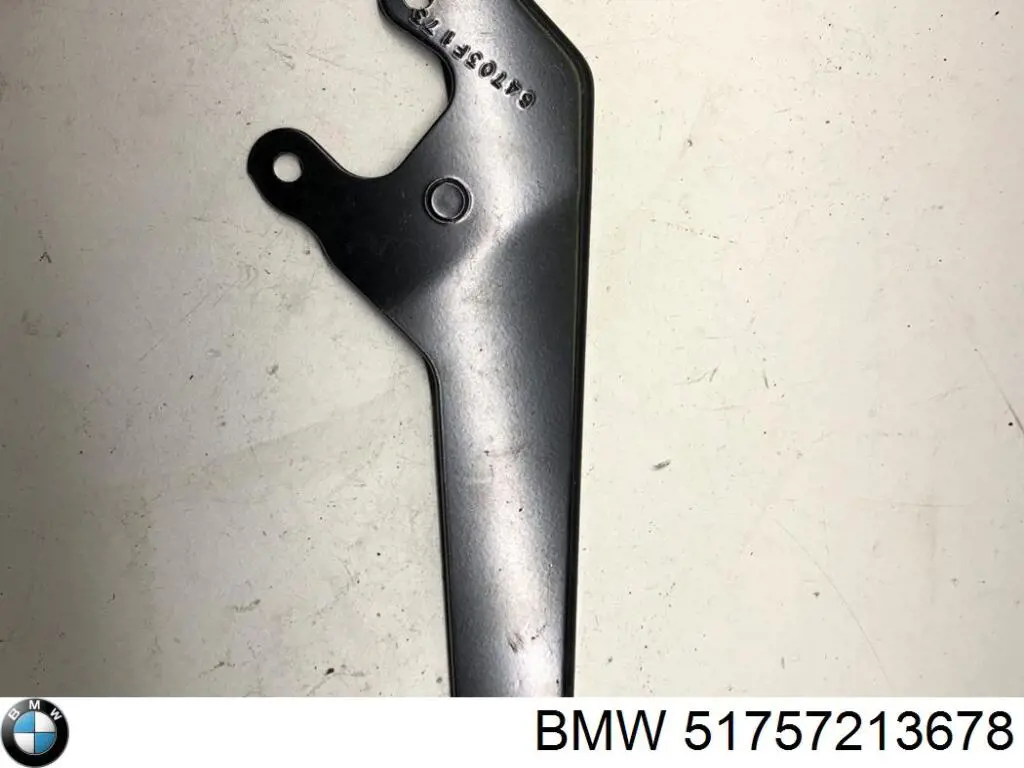 51757213678 BMW 