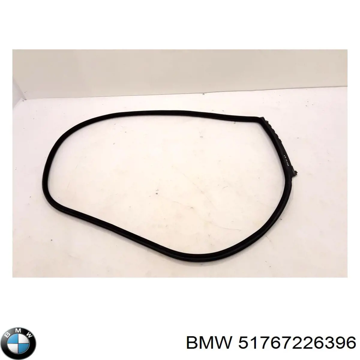 51767226396 BMW Прокладка дверей передніх правих