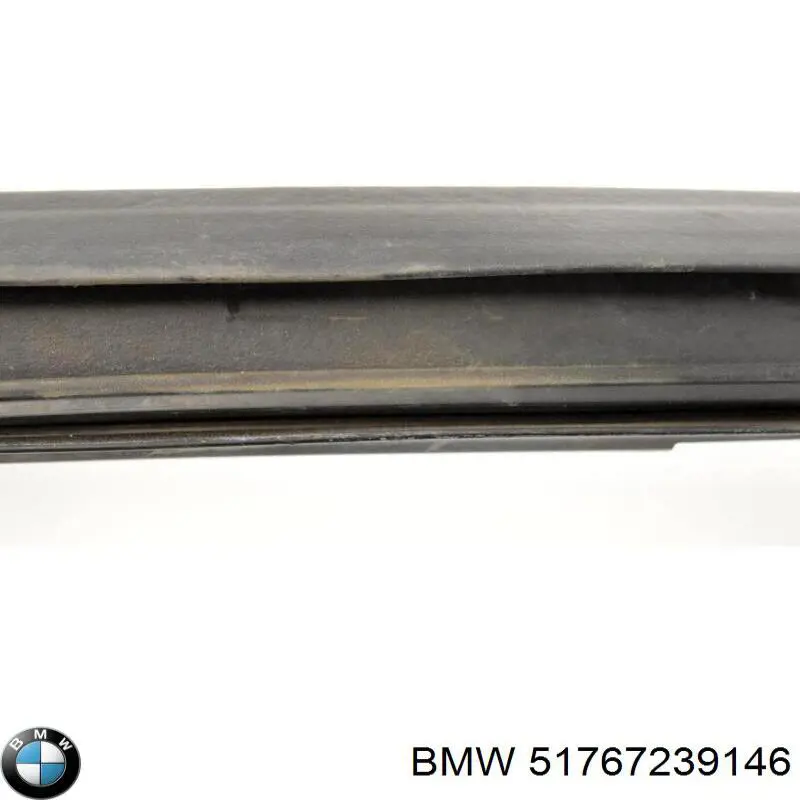 Ущільнювач під капот BMW 51767239146