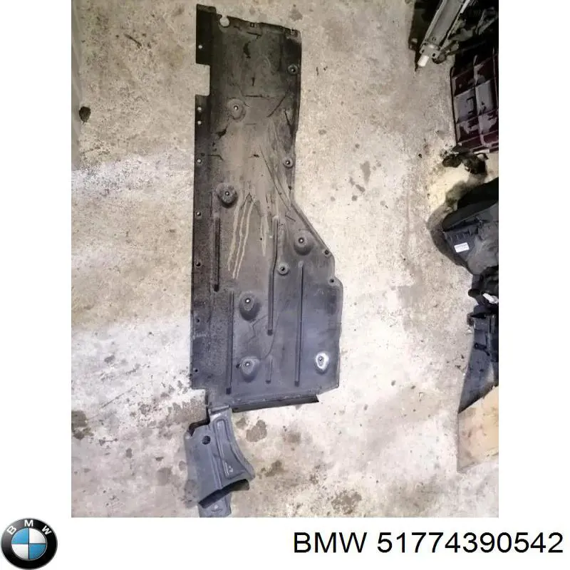 Захист днища, правий PBM98133AR Signeda