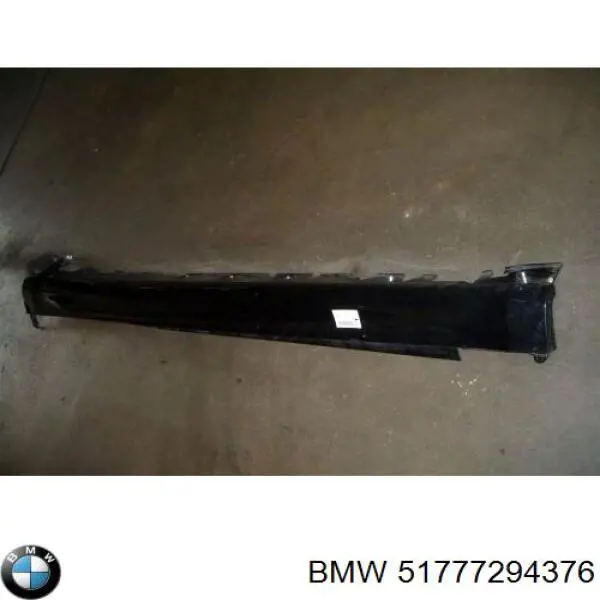 Накладка зовнішня (молдинг) порога, правий BMW 51777294376 ціна, від 49.29 USD